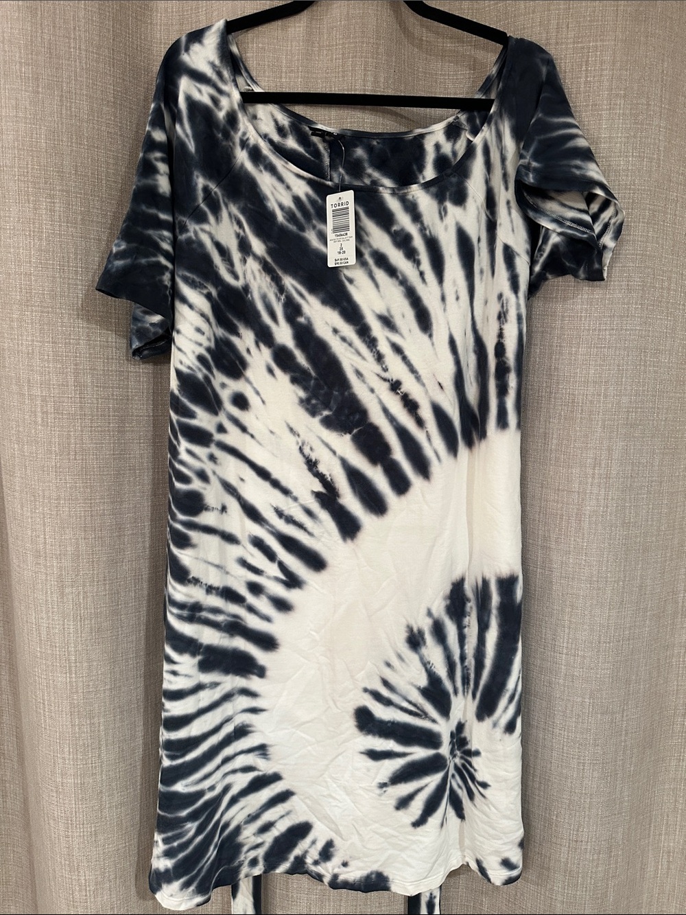 Torrid Black & White Spiral Tie-Dye t shirt Dress